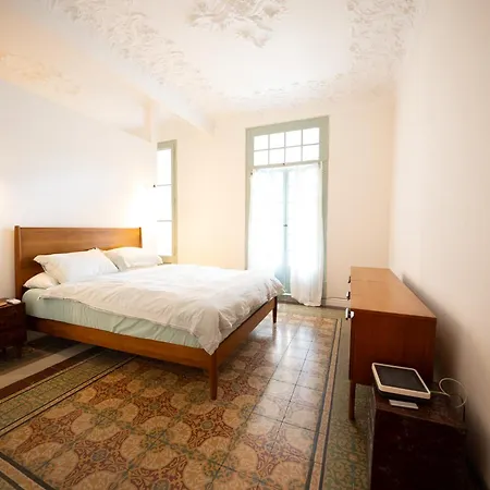 Апартаменты Stylish Retreat In Catalonia